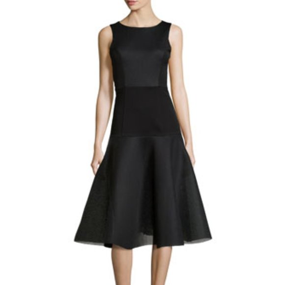 Black Halo Dresses & Skirts - BLACK HALO Vogue Bateau Fit-and-Flare Dress in Black sz 2